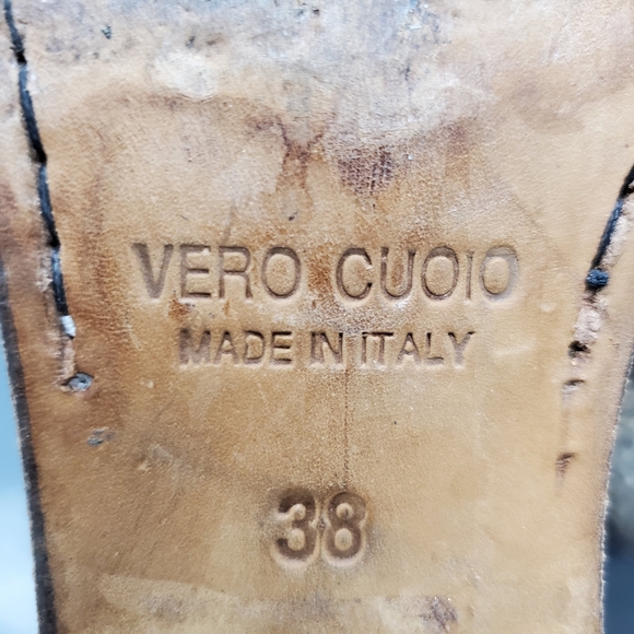 Leather boots - Picture 5 of 6